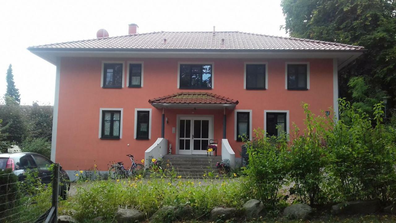 Fewo 1 Waren Mueritz - Haus Buchen Am Tiefwarensee - 1 Zi Dış mekan fotoğraf